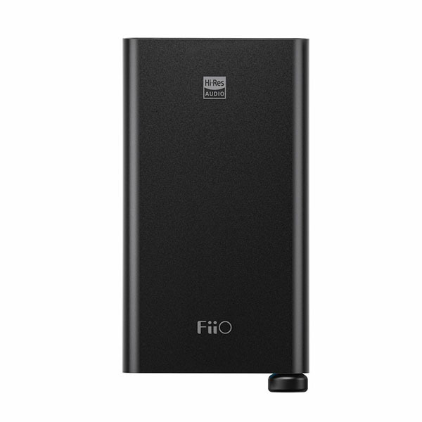 FiiO Q3 DAC and Headphone Amplifer イヤホン付