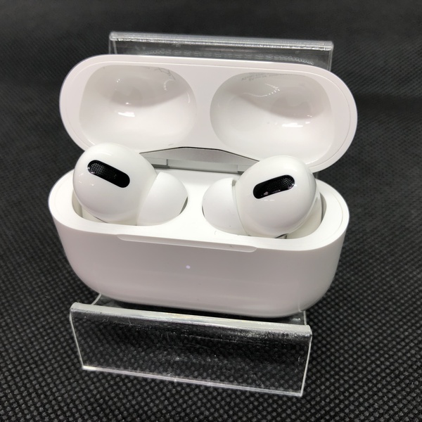 Apple AirPods Pro MagSafe充電ケース付 USED美品 第一世代 ワイヤレスイヤホン 耐汗 耐水 ノイズキャンセリング MLWK3J/A 完動品 V8632