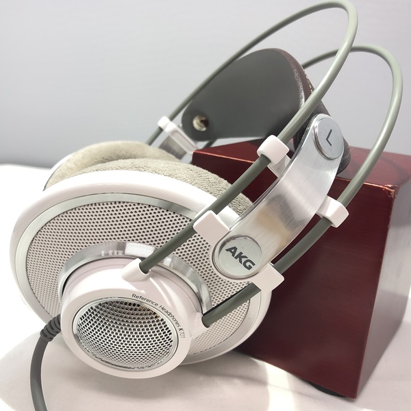 AKG アーカーゲー K701-Y3 / e☆イヤホン