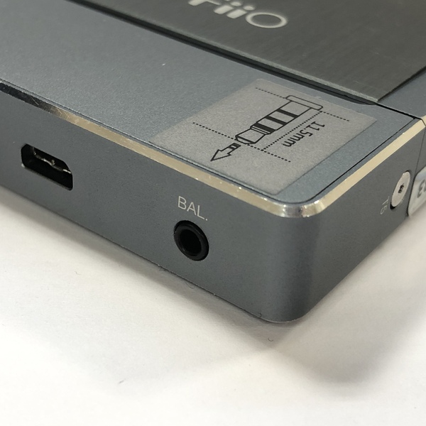 FIIO フィーオ 【中古】Q5 with AM3A (2.5mmバランス出力対応) 【FIO