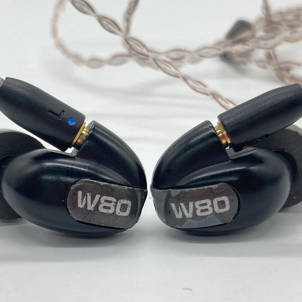 専用クロス【新品】Westone W80 V3 Bluetoothケーブル付