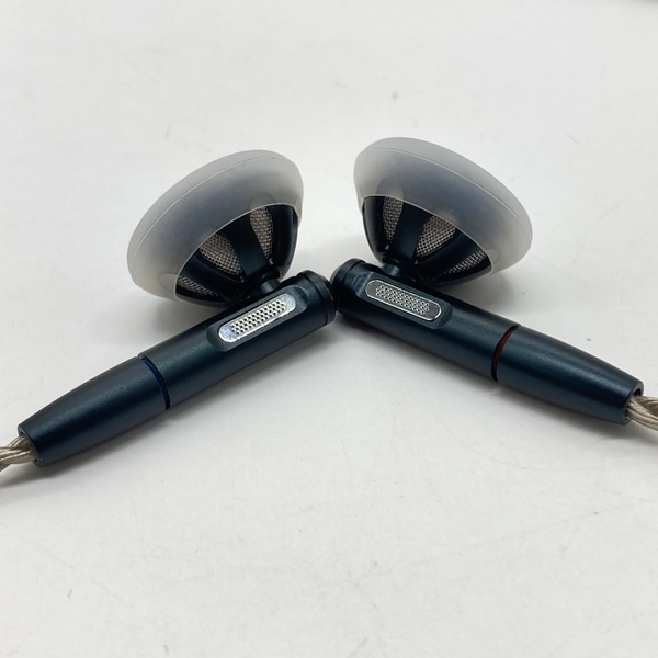 FIIO フィーオ 【中古】FF5 Black 【FIO-IEM-FF5-B】【日本橋】 / e