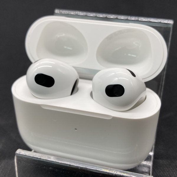 Apple アップル 【中古】Airpods MPNY3J/A 3rd Generation Lightning