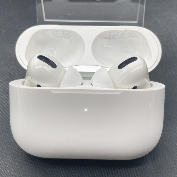 Apple アップル 【中古】Apple AirPods Pro MLWK3J/A (2021/Magsafe