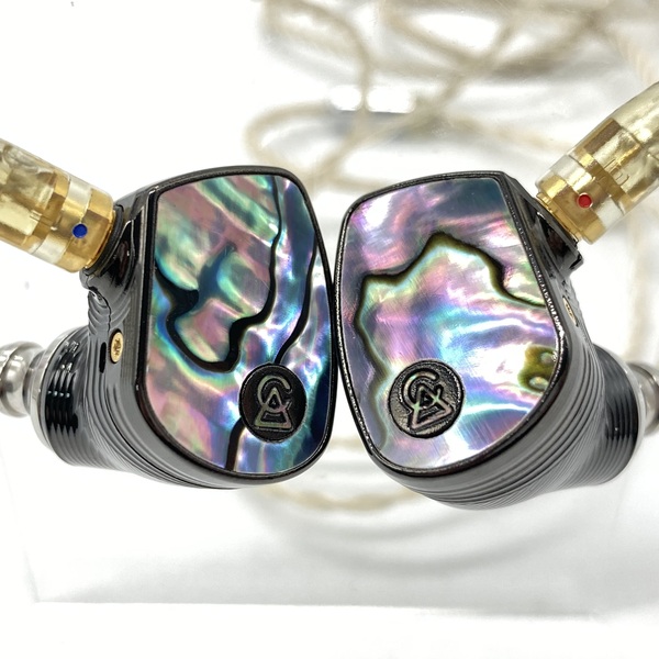 Campfire Audio キャンプファイヤー オーディオ 【中古】Solaris