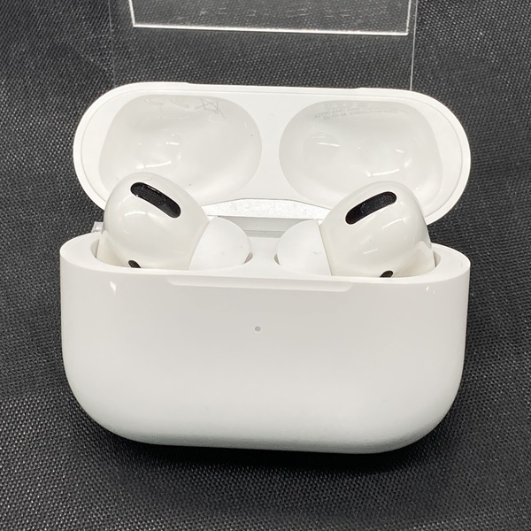 Apple アップル 【中古】Apple AirPods Pro MLWK3J/A (2021/Magsafe