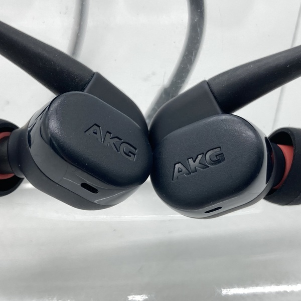 AKG アーカーゲー 【中古】N30 ブラック【名古屋】 / e☆イヤホン