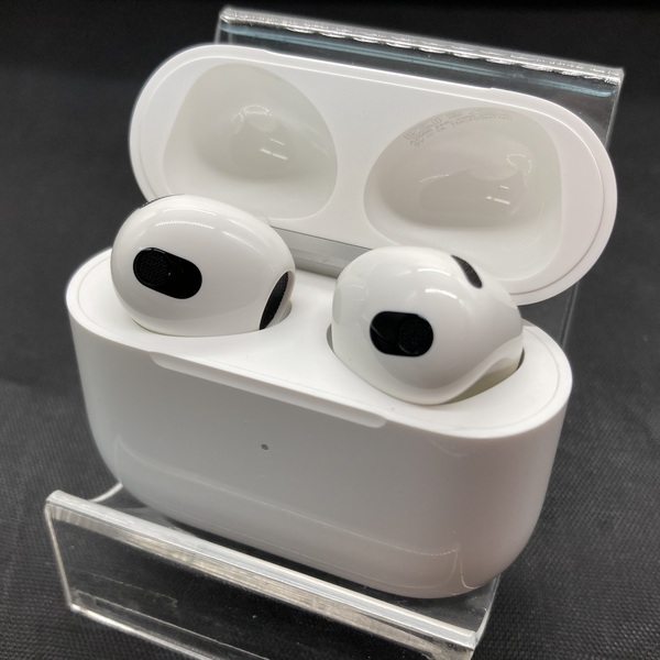 Apple - Apple AirPods 第3世代 MME73J/A ケース イヤーピース付きの+