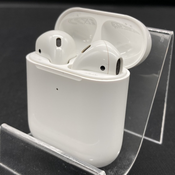 Apple アップル 【中古】AirPods with Wireless Charging Case MRXJ2J