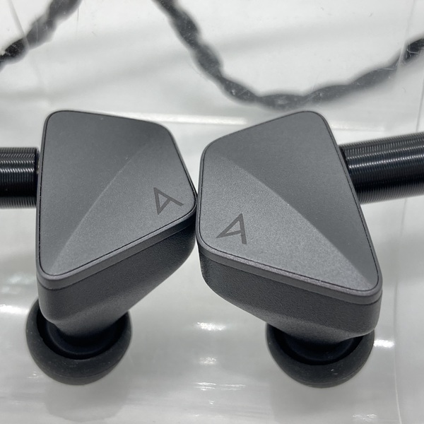 Astell&Kern 【中古】AK ZERO1 Black 【IRV-AK-ZERO1-BLK】【日本橋】