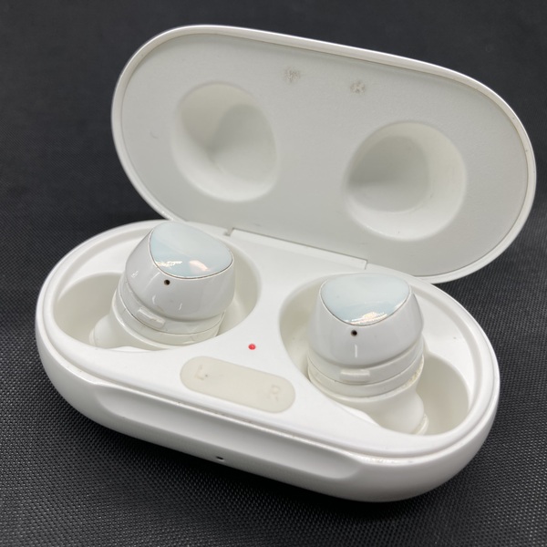 Galaxy ギャラクシー 【中古】Galaxy Buds+ ホワイト 【SM-R175NZWAXJP