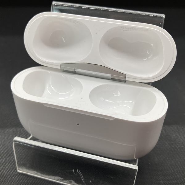 Apple アップル 【中古】AirPods Pro (第2世代) 充電ケース (Lightning ...