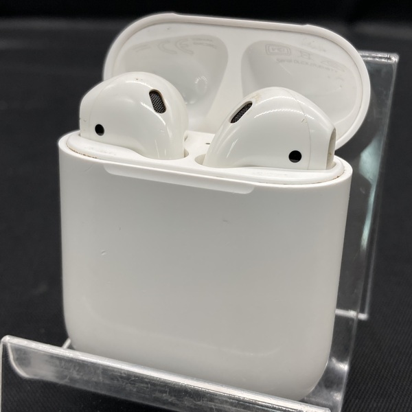 Apple アップル 【中古】AirPods MMEF2JA【日本橋】 / e☆イヤホン