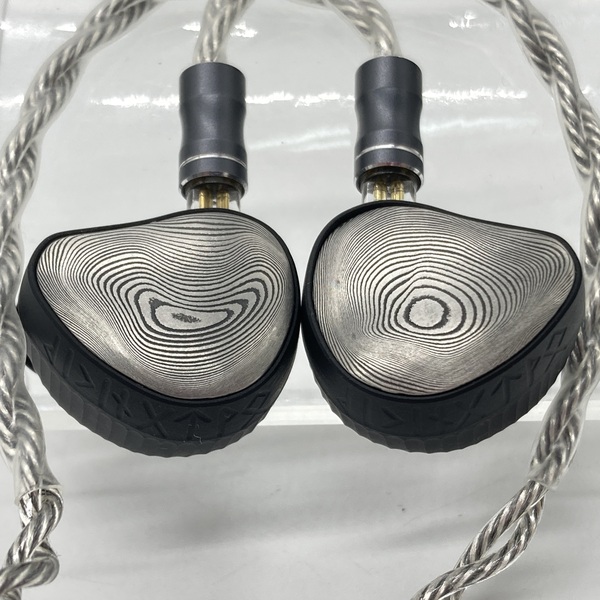 Noble Audio ノーブルオーディオ 【中古】VIKING RAGNAR Damascus 【NOB-VIKING-RAGNAR-DM】【秋葉原】  / e☆イヤホン