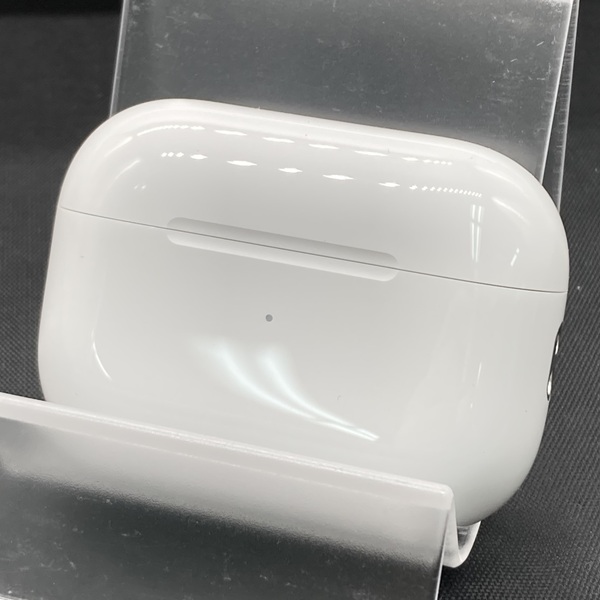 Apple アップル 【中古】MagSafe充電ケース(USB-C)付きAirPods Pro(第2 ...