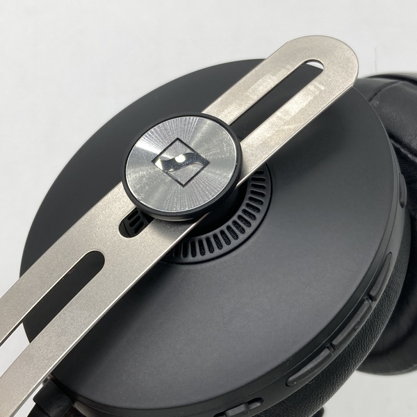 SENNHEISER ゼンハイザー 【中古】MOMENTUM Wireless ノイズキャンセルヘッドホン【M3AEBTXL Black】【日本橋】  / e☆イヤホン