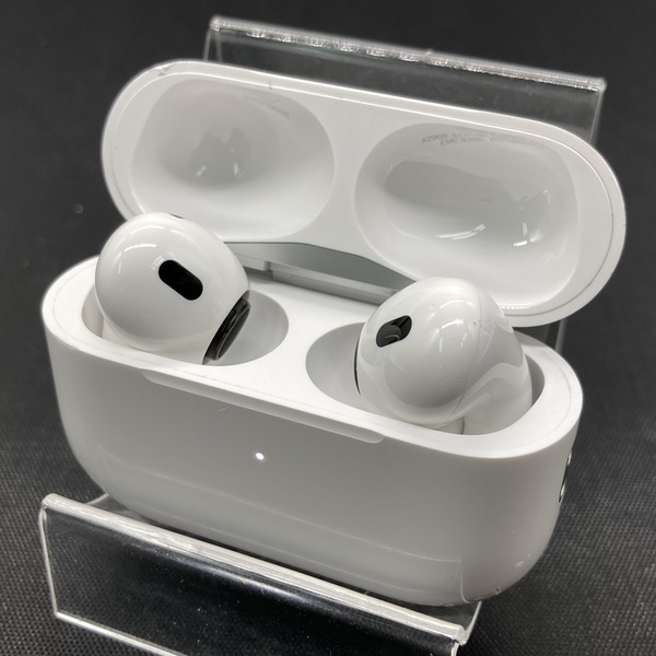 Apple アップル 【中古】MagSafe充電ケース(USB-C)付きAirPods Pro(第2世代) MTJV3JA【秋葉原】 / e☆イヤホン