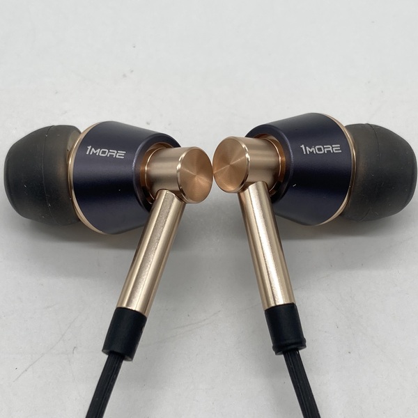 1MORE ワンモア 【中古】E1001 Triple-Driver In-Ear Headphones ゴールド【秋葉原】 / e☆イヤホン