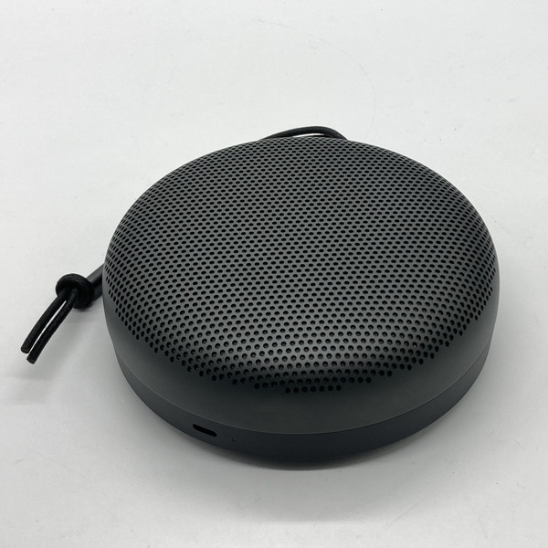 BANG & OLUFSEN バングアンドオルフセン 【中古】Beosound A1 2nd Gen Black Anthracite【秋葉原】 /  e☆イヤホン