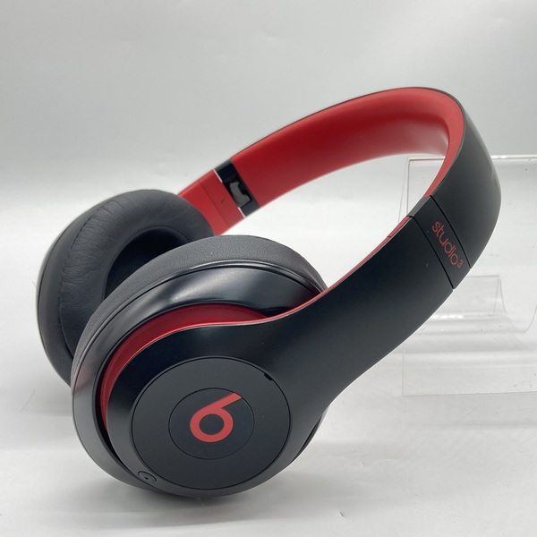 Beats by Dr. Dre ビーツバイドクタードレ 【中古】Beats Studio3 Wireless レジスタンス・ブラックレッド  【MX422PA/A】【秋葉原】 / e☆イヤホン