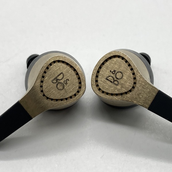 BANG & OLUFSEN バングアンドオルフセン BeoPlay H3 Mk2 シャンパン / e☆イヤホン