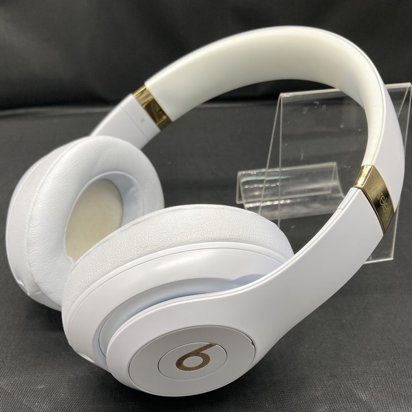 Beats by Dr. Dre ビーツバイドクタードレ 【中古】Beats Studio3 Wireless ホワイト  【MX3Y2PA/A】【名古屋】 / e☆イヤホン