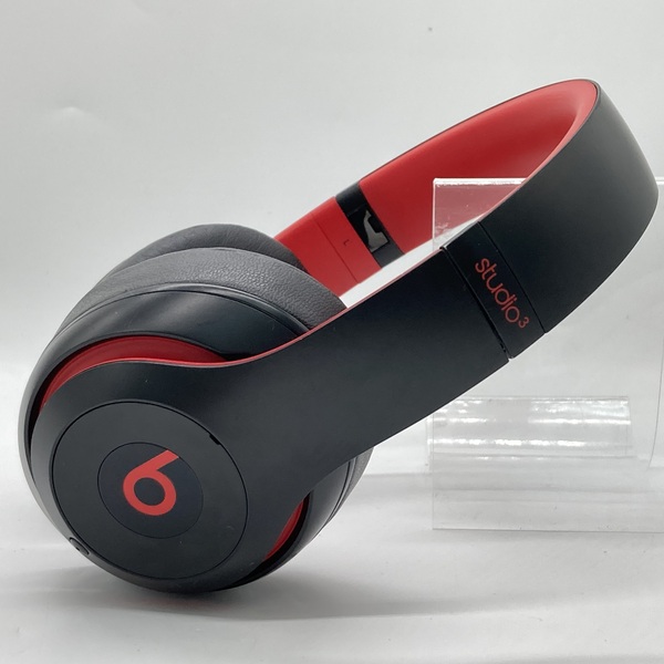 Beats by Dr. Dre ビーツバイドクタードレ 【中古】Beats Studio3 Wireless レジスタンス・ブラックレッド  【MX422PA/A】【秋葉原】 / e☆イヤホン