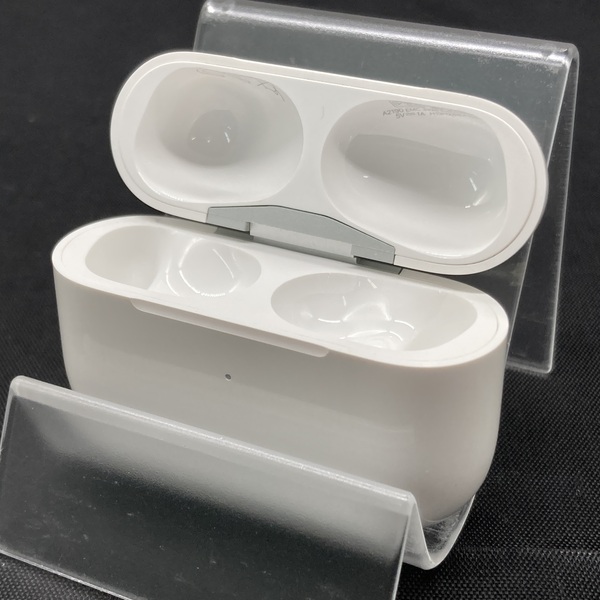 Apple AirPods deals Pro Charging Case