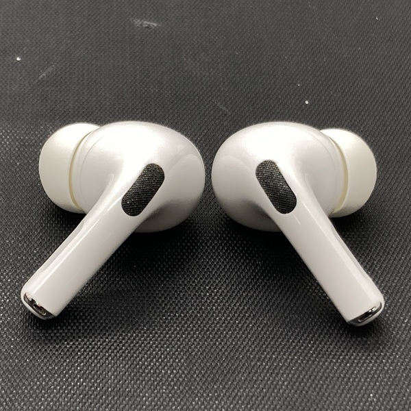 Apple アップル 【中古】Apple AirPods Pro MLWK3J/A (2021/Magsafe)【秋葉原】 / e☆イヤホン