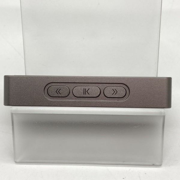 【中古】UA4 チタニウム【秋葉原】